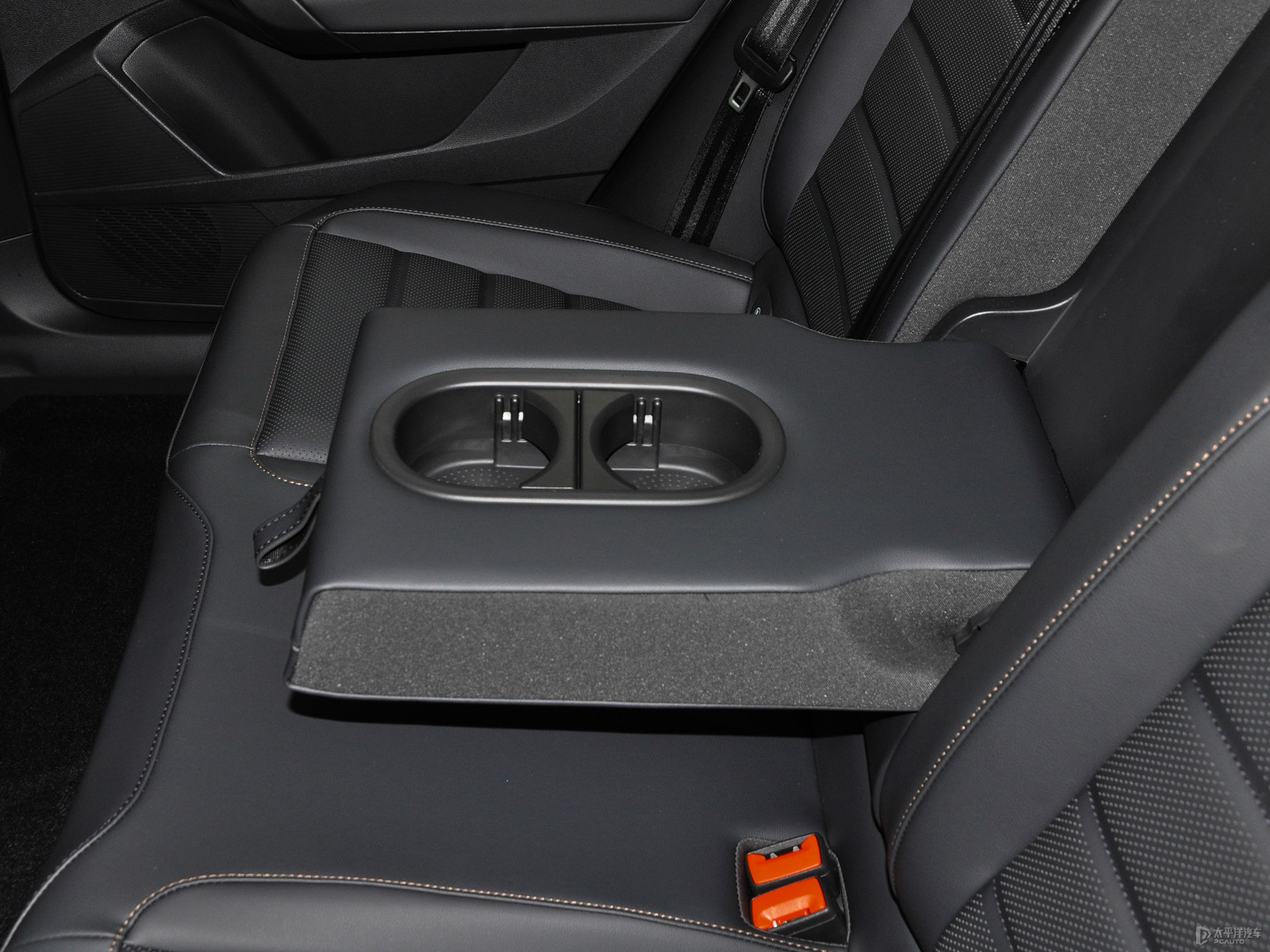 途岳 2021款 280TSI 兩驅豪華版PLUS內飾
