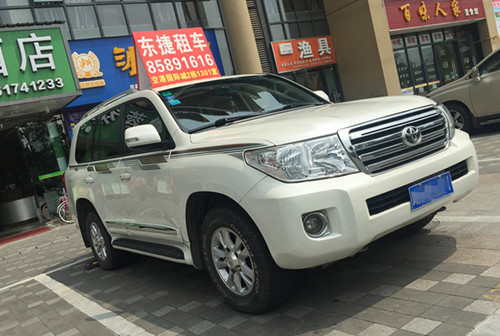 成都東捷租車爭做行業(yè)內(nèi)的佼佼者